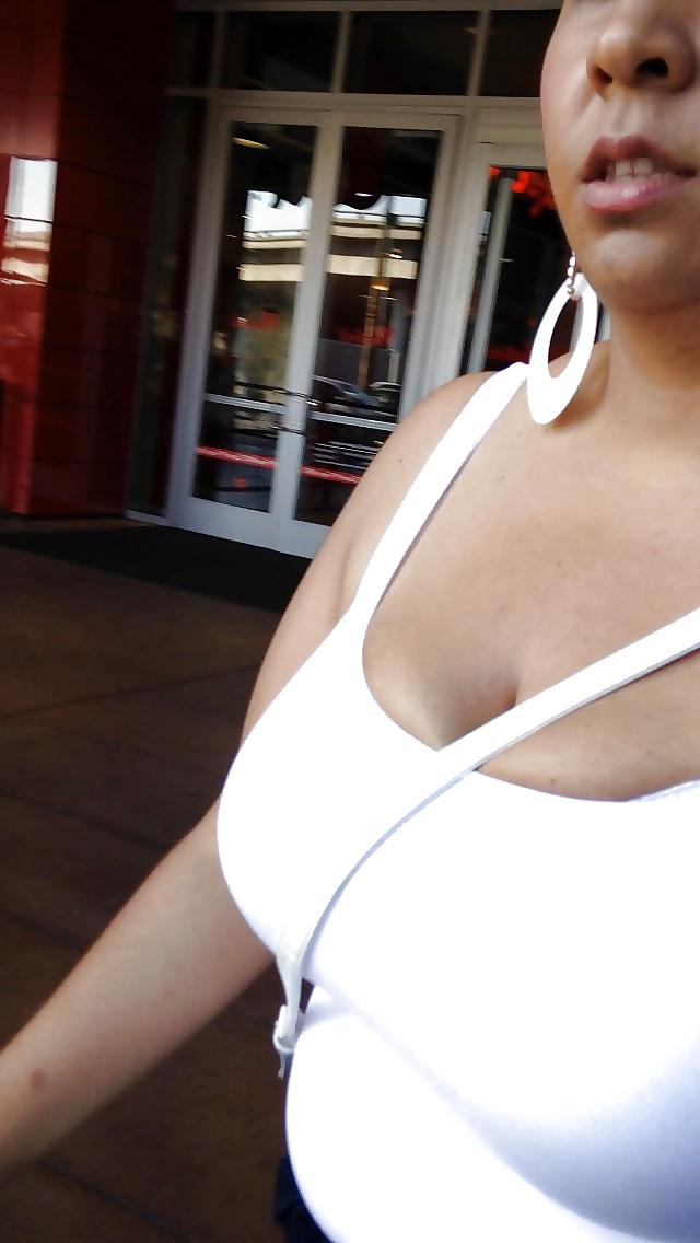 7P Candid Chubby Busty Latina Fat Tits