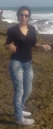 25P Bitch for wank & cum over ! comment