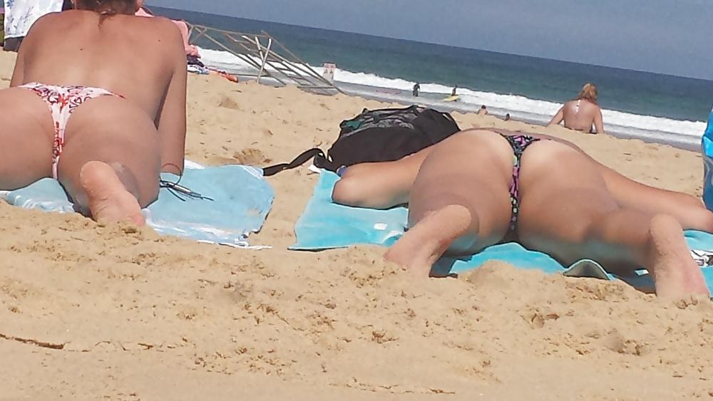 5P Beach voyeur