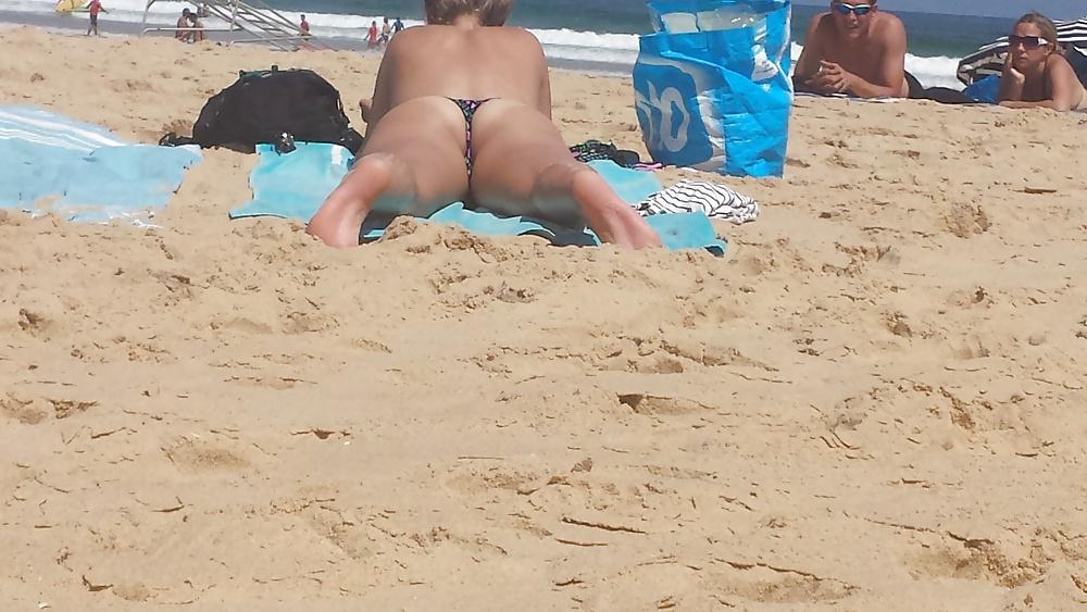 5P Beach voyeur