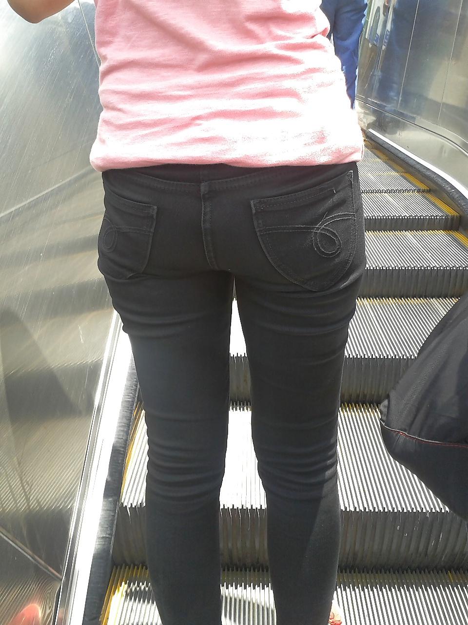 25P Indian girls street candid part 2