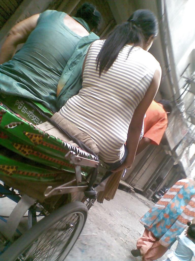 25P Indian girls street candid part 2