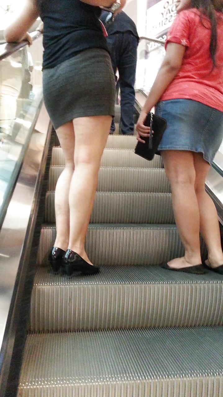 25P Indian girls street candid part 2