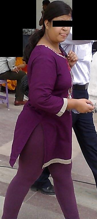 25P Indian girls street candid part 2