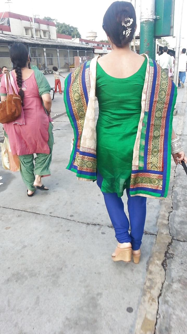 25P Indian girls street candid part 2