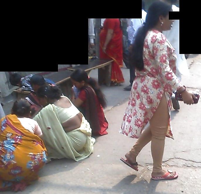 25P Indian girls street candid part 2