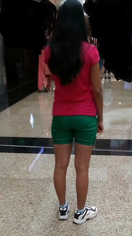 25P Indian girls street candid part 2