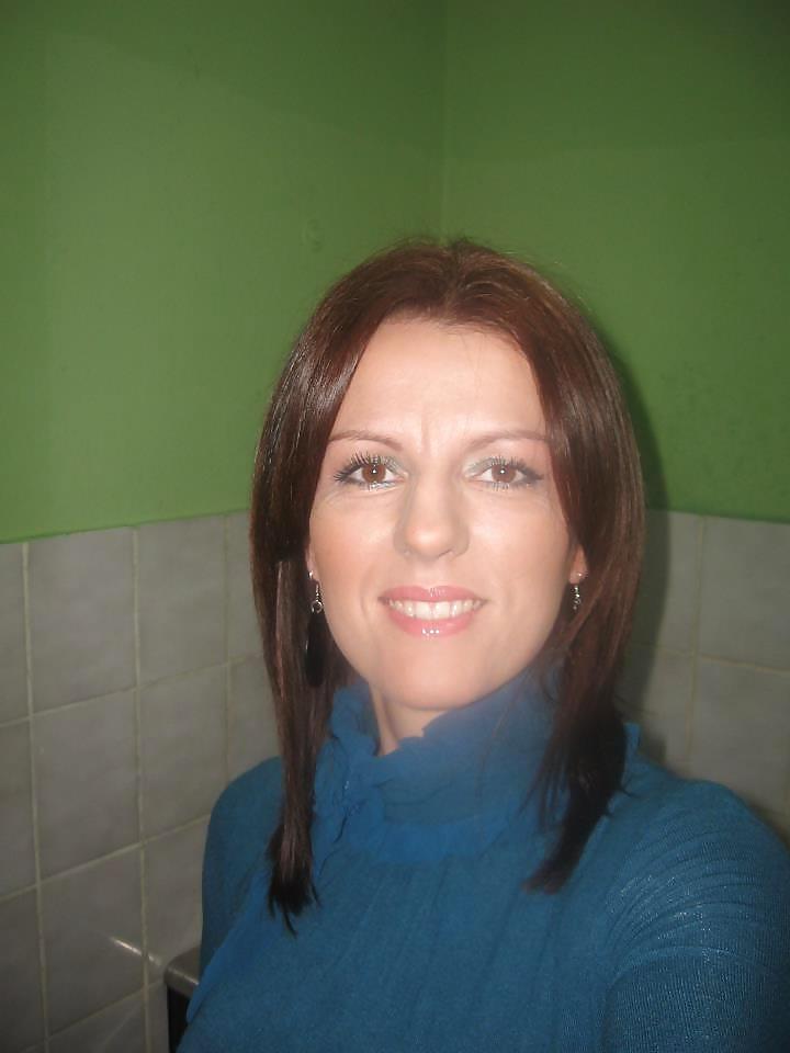 23P Slut prostityte wife fuck with my best friend for money