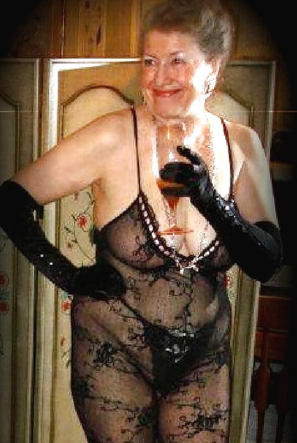 12P Granny sheila from the  USA vol2