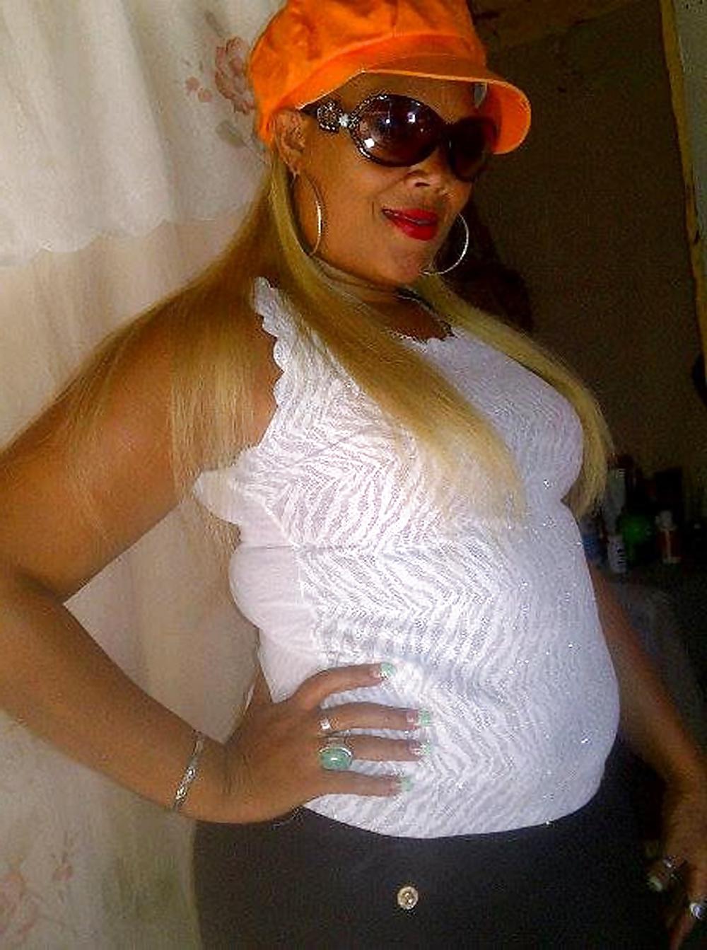 19P A dominican girl called Yudeka A.