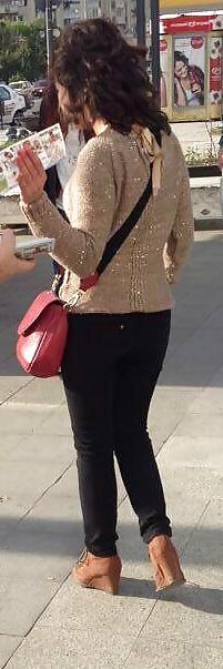 25P Spy sexy old + young in street romanian