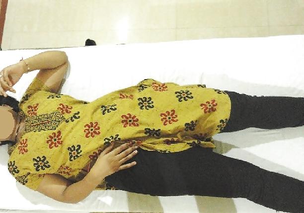 17P Indian Village Housewife nude
