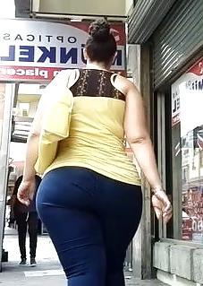 25P Nalgonas de la calle