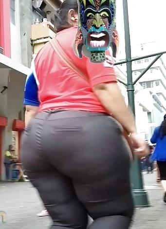 25P Nalgonas de la calle