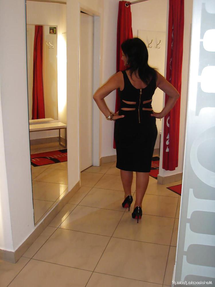 25P Big tits Hooker Milf