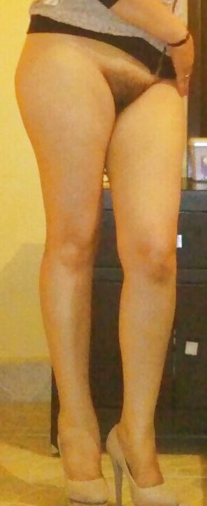11P Naughty cougar latina
