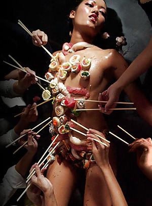 7P Perfect Storm - Naked Sushi!  