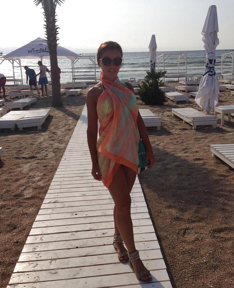 23P Roxana the perfect body