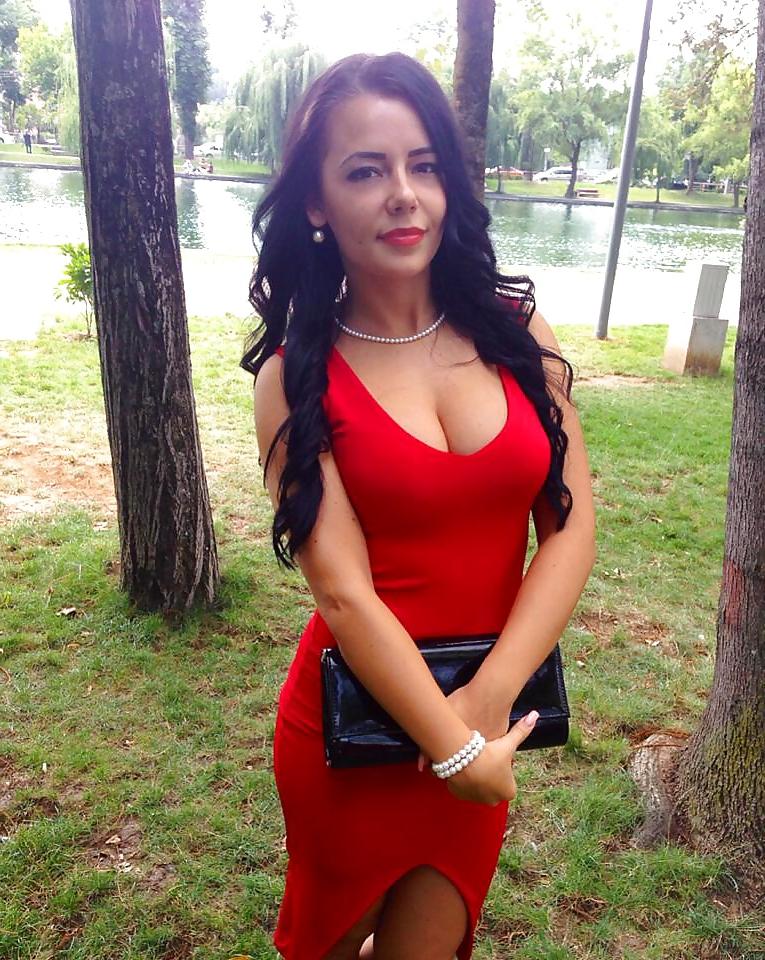 23P Roxana the perfect body
