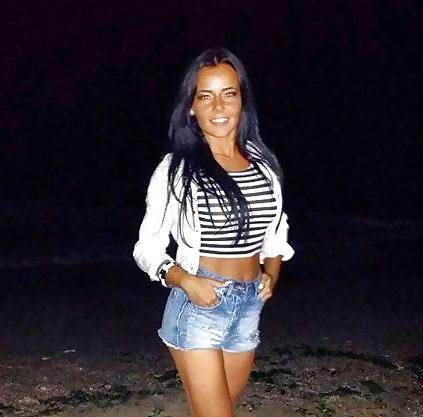 23P Roxana the perfect body