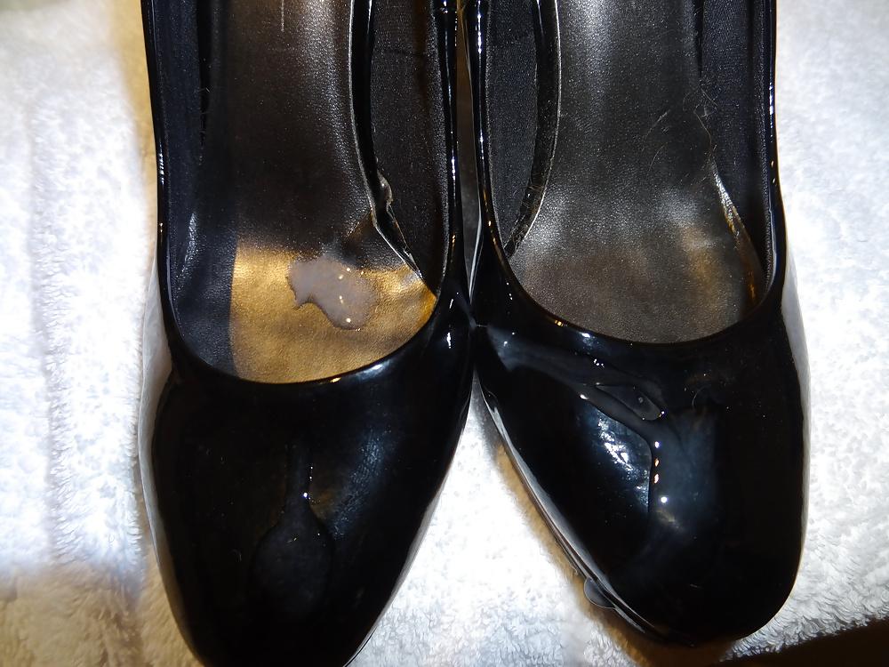 7P Shoe and Panty Fun