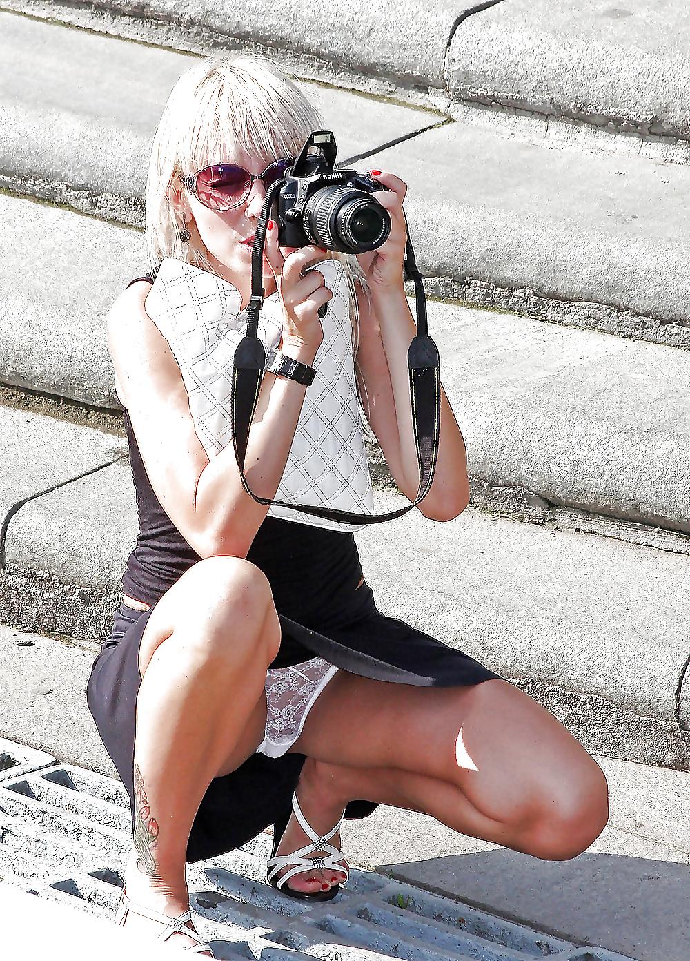 25P Upskirt du net 5