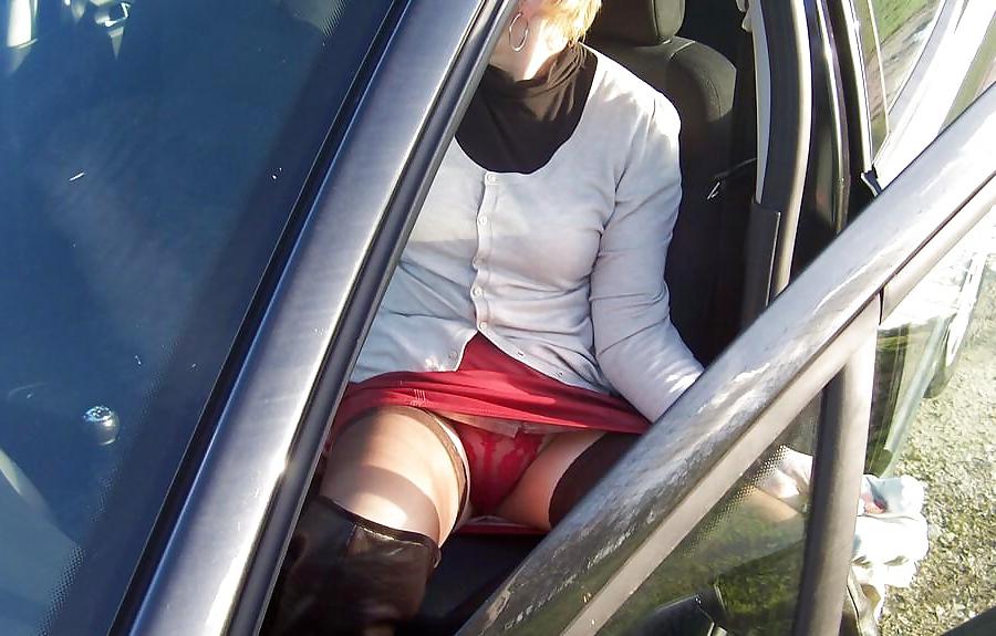 25P Upskirt du net 4 