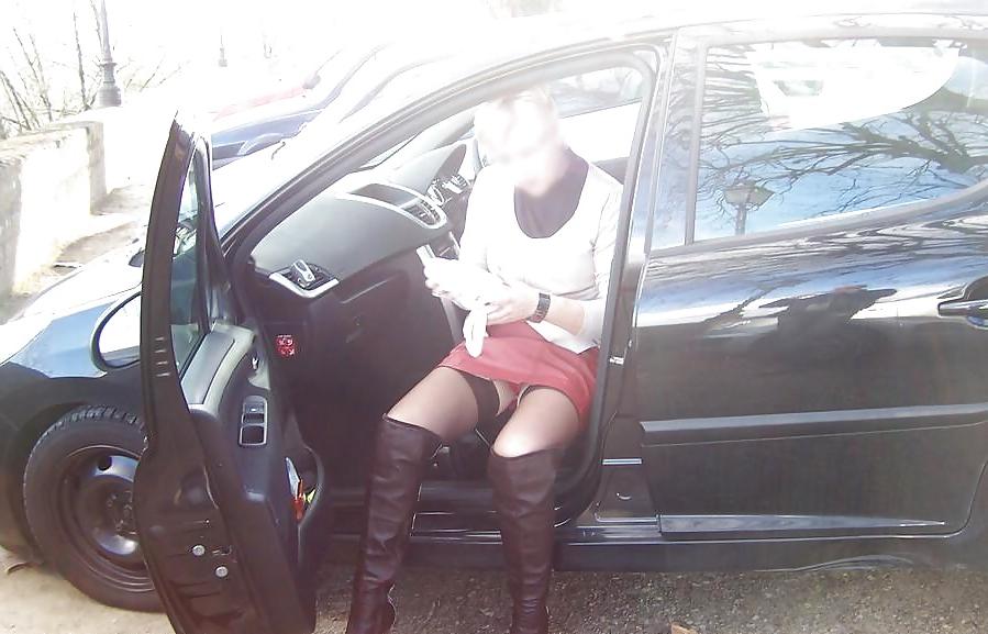 25P Upskirt du net 4 