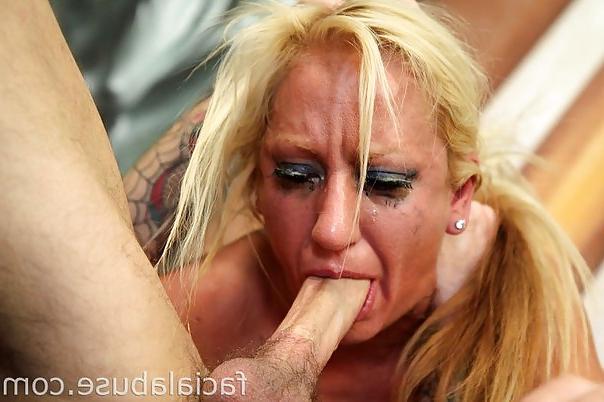 25P Throated Gagging Facefucking