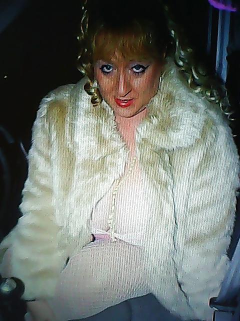 8P Fun in fur