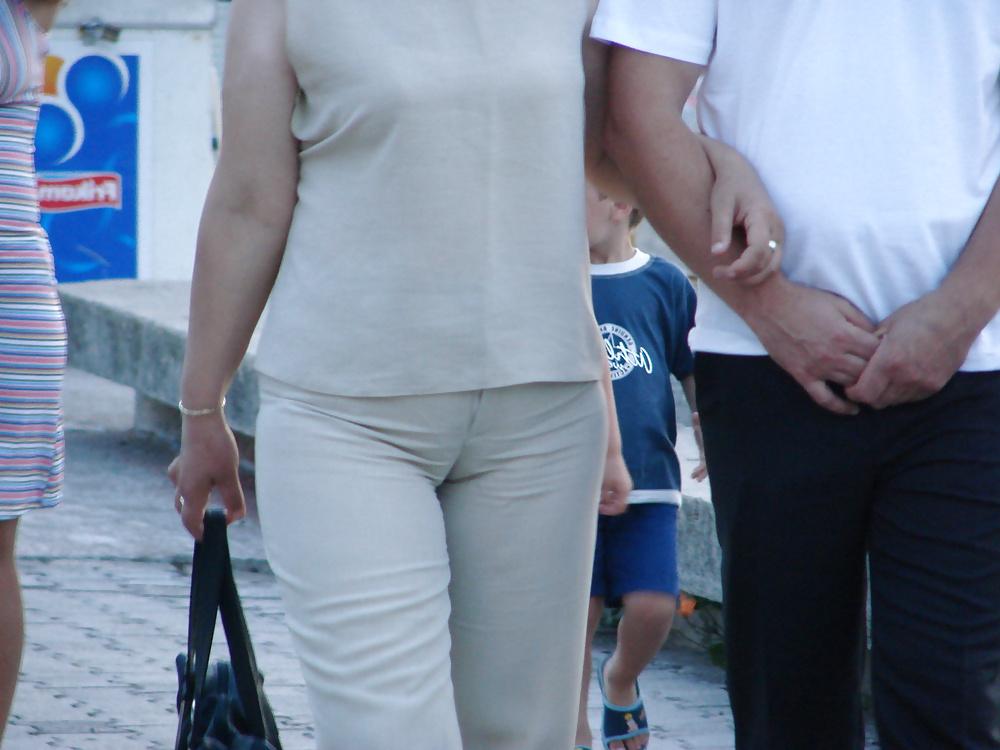25P Cameltoe