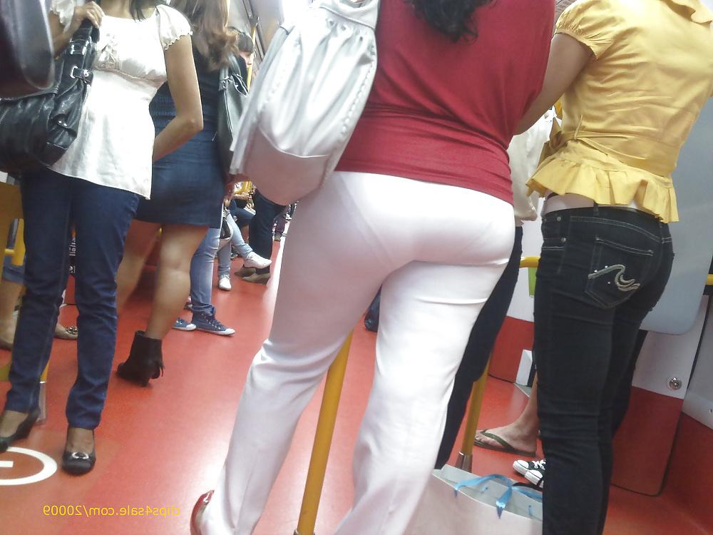 25P Candid asses from Spain