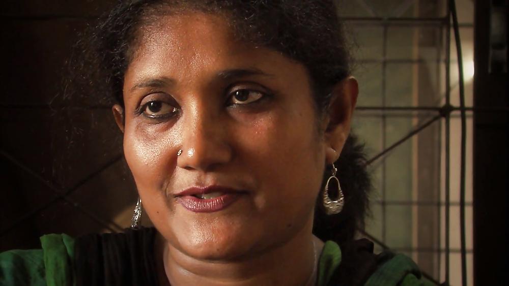22P Cum all over Bangladeshi Milf Face 