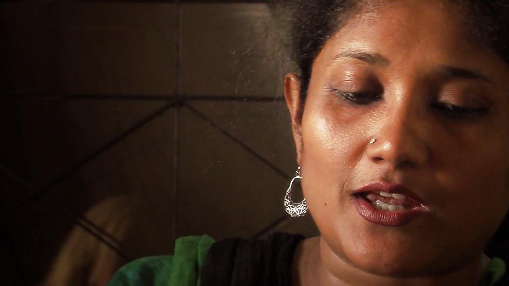 22P Cum all over Bangladeshi Milf Face 