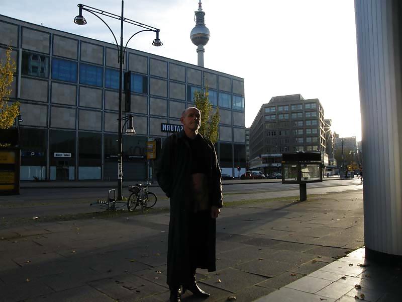 25P Berlin - fast ganz nackt - 05