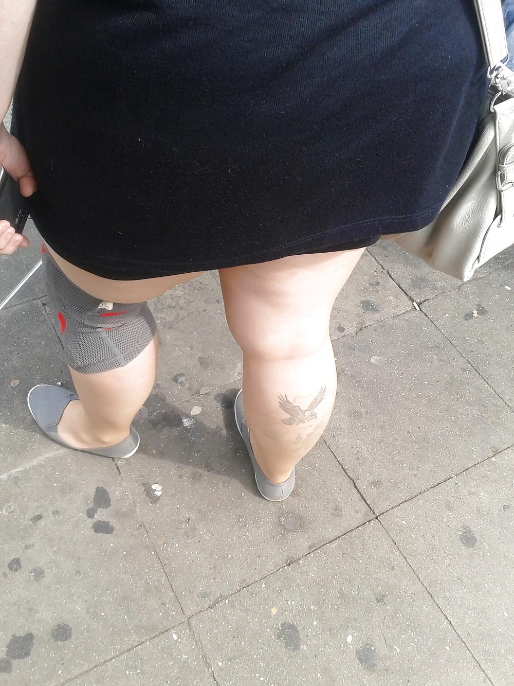 25P Amateur Legs