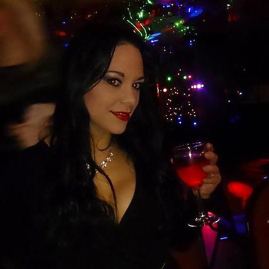 25P Slutty shop girls of scunny