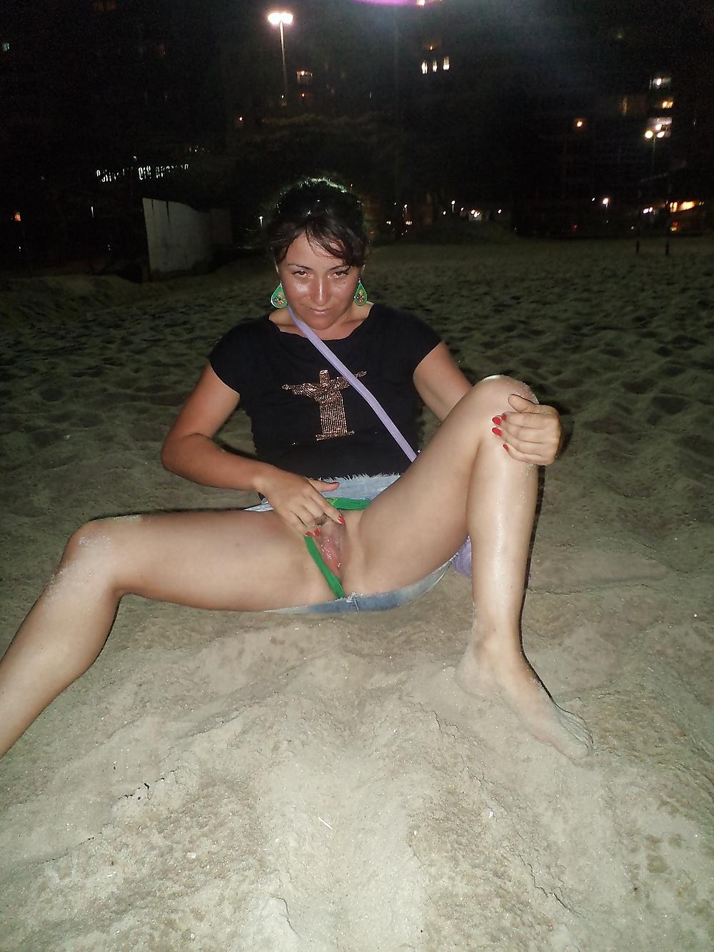 16P Cougar on the beach