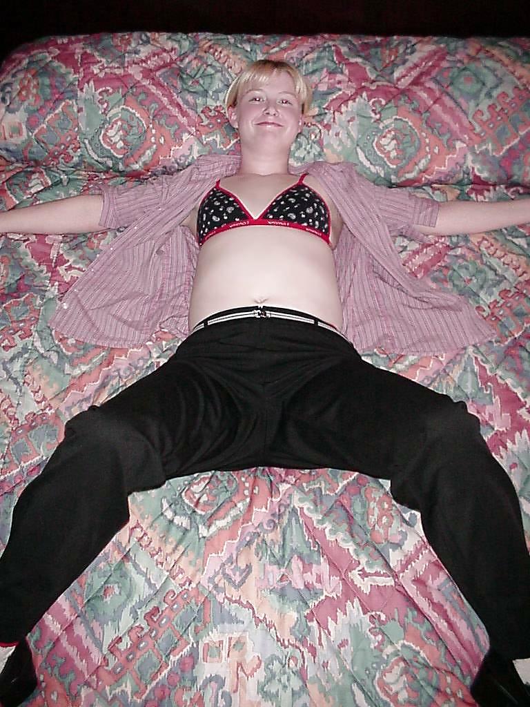 11P Toledo Ohio housewife Erin 