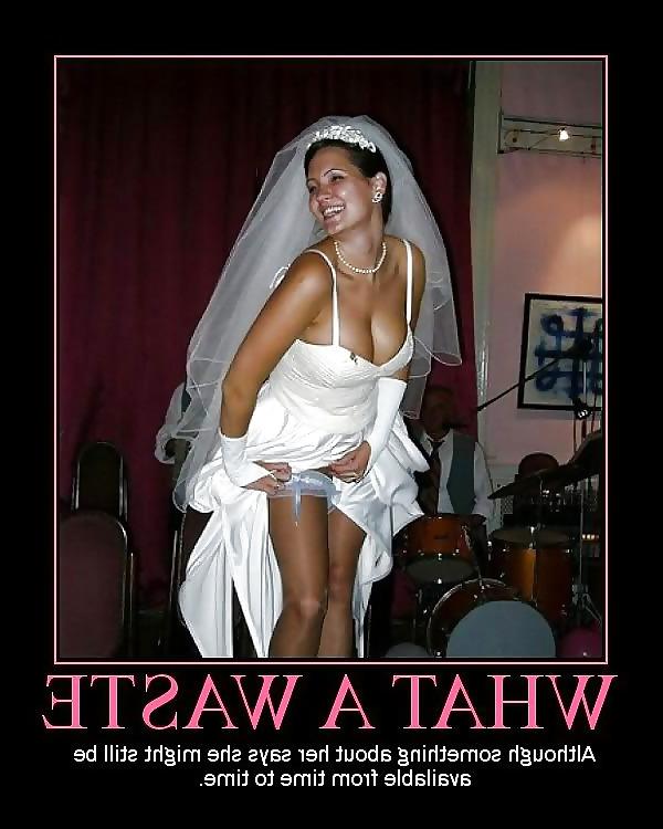 25P Inappropriate Demotivational Posters