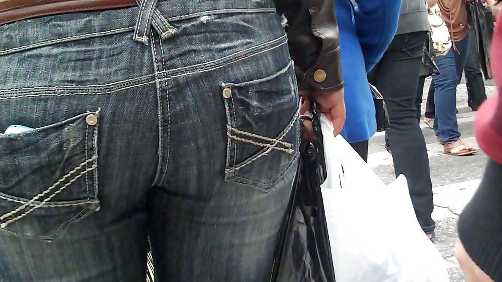 22P More butts more ass more jeans 