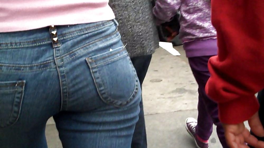 22P More butts more ass more jeans 