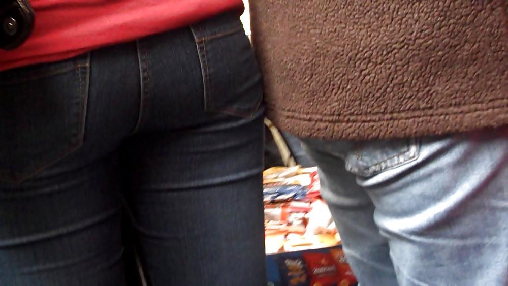 22P More butts more ass more jeans 