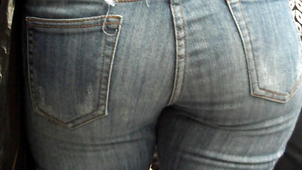 22P More butts more ass more jeans 