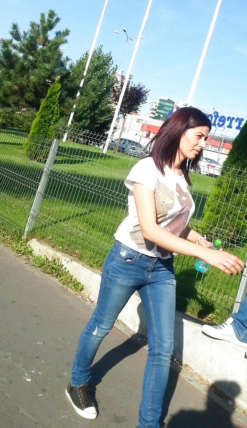 25P Spy sexy old + young bust romanian