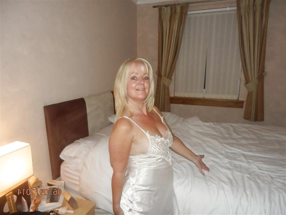 25P Hardcore! (Granny GILF)