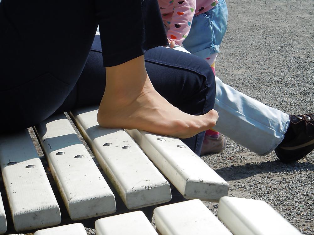 4P Candid german nylon feet