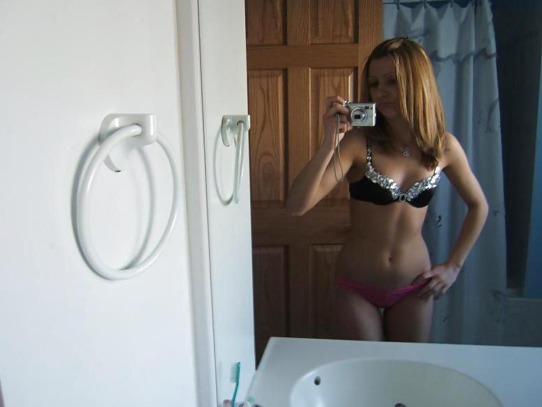 15P Teens with her cam 2