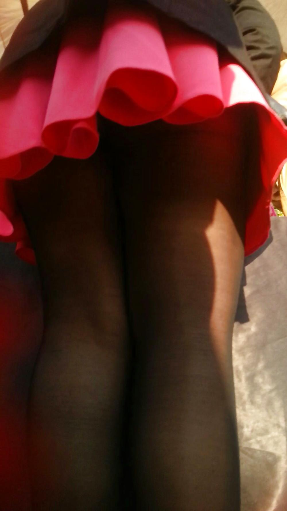 8P Spy sexy teens upskirt and nylon romanian