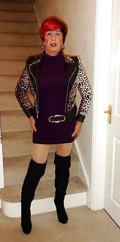 13P Mandy Tranny Housewife